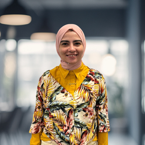 Graphic & UI/UX Designer